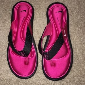 FLASH SALE Nike Comfort Sandals